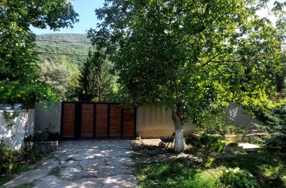 продается дом с новым ремонтом 7-комнат